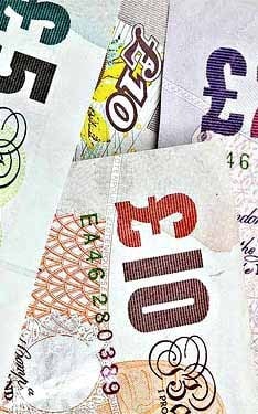 Pound deals currency sign